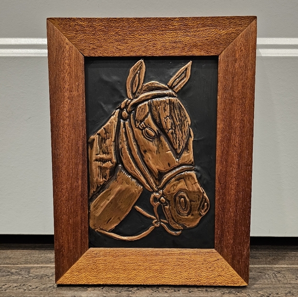Beautiful & RARE Wooden Framed Horse Wall Art Set Copper and Black - Picture 2 of 8